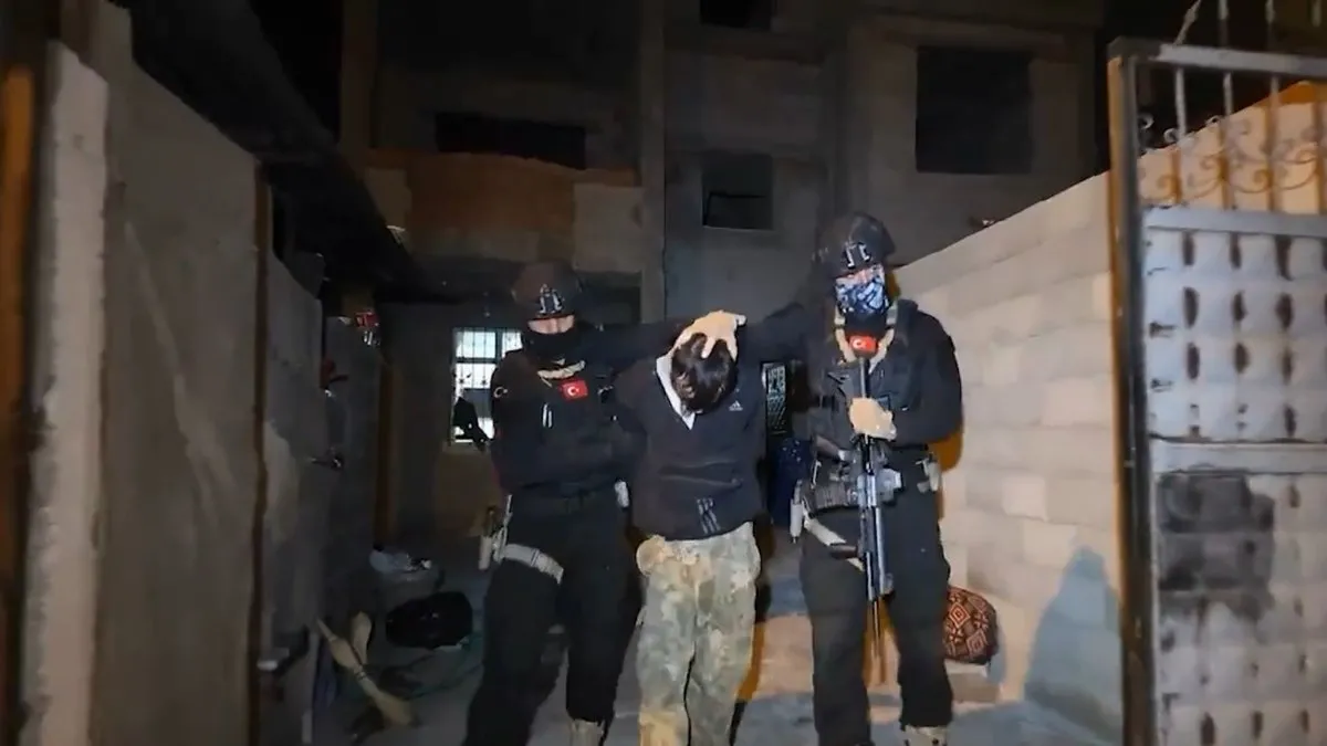 Türkiye genelinde dev DEAŞ operasyonu: 216 gözaltı