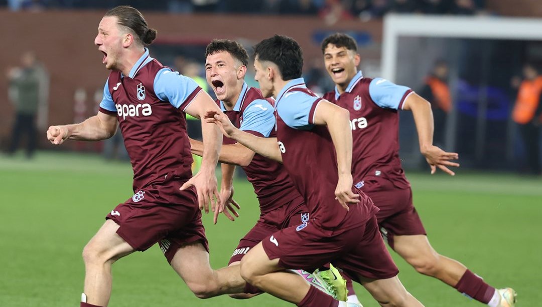 Tarihi baÅarÄ± elde edenÂ Trabzonspor U19 TakÄ±mÄ±’nÄ±n son 16 turundaki rakibi belli oldu